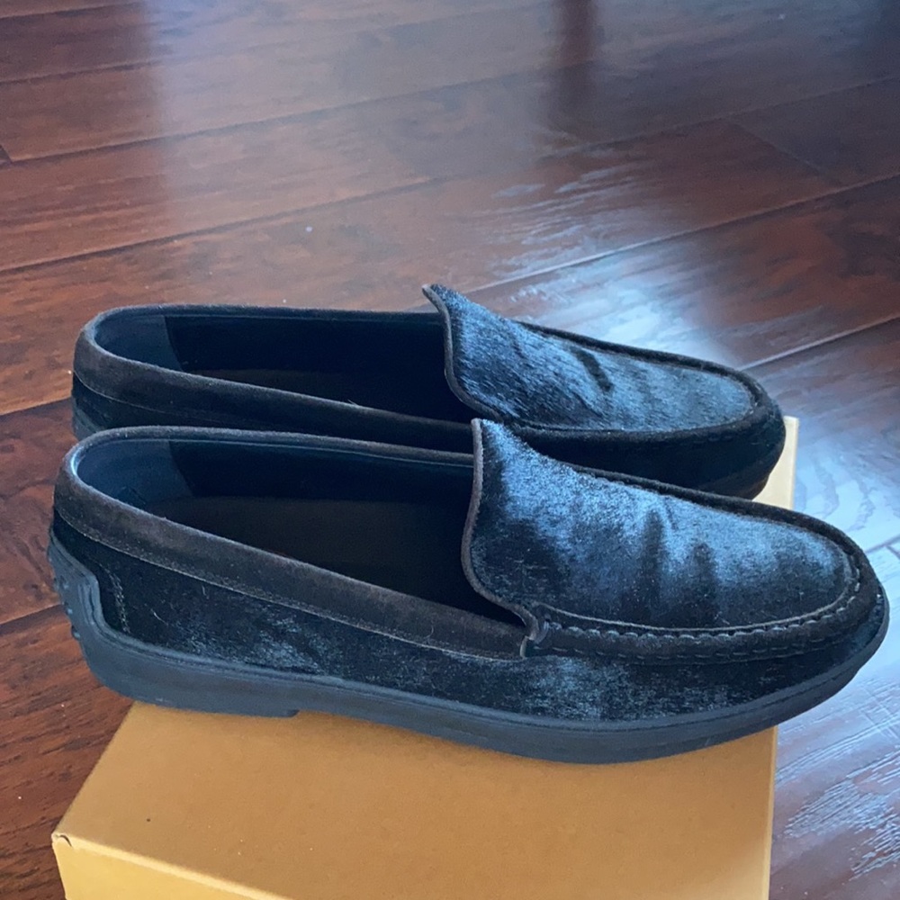 TOD’s Black Pony Horse Hair Loafers sz 11 with Box